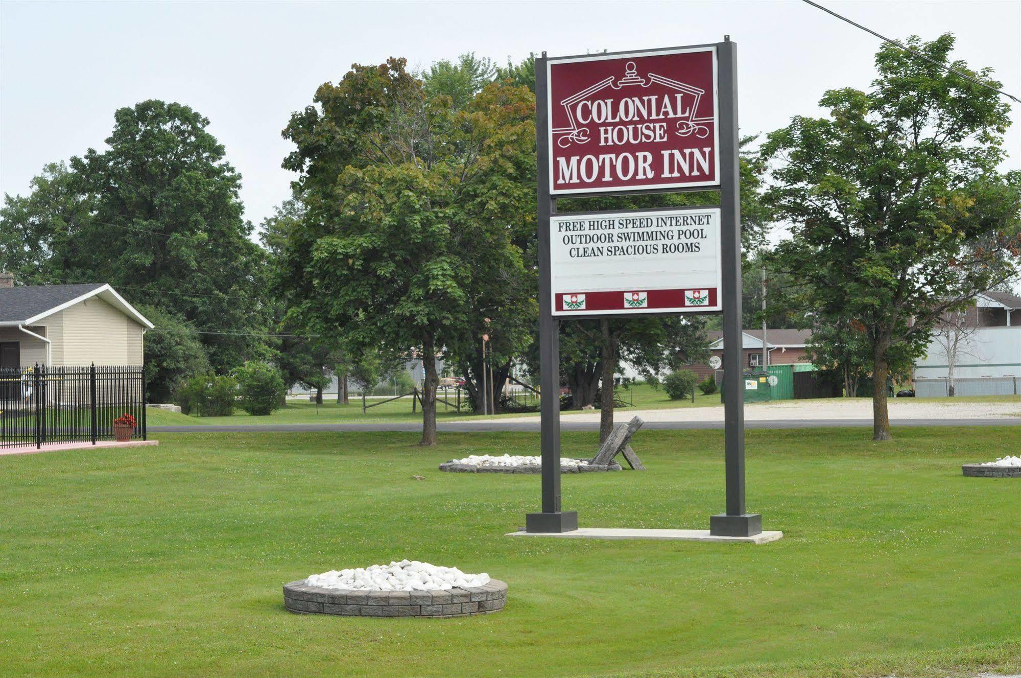 Colonial House Motor Inn Пърт Екстериор снимка